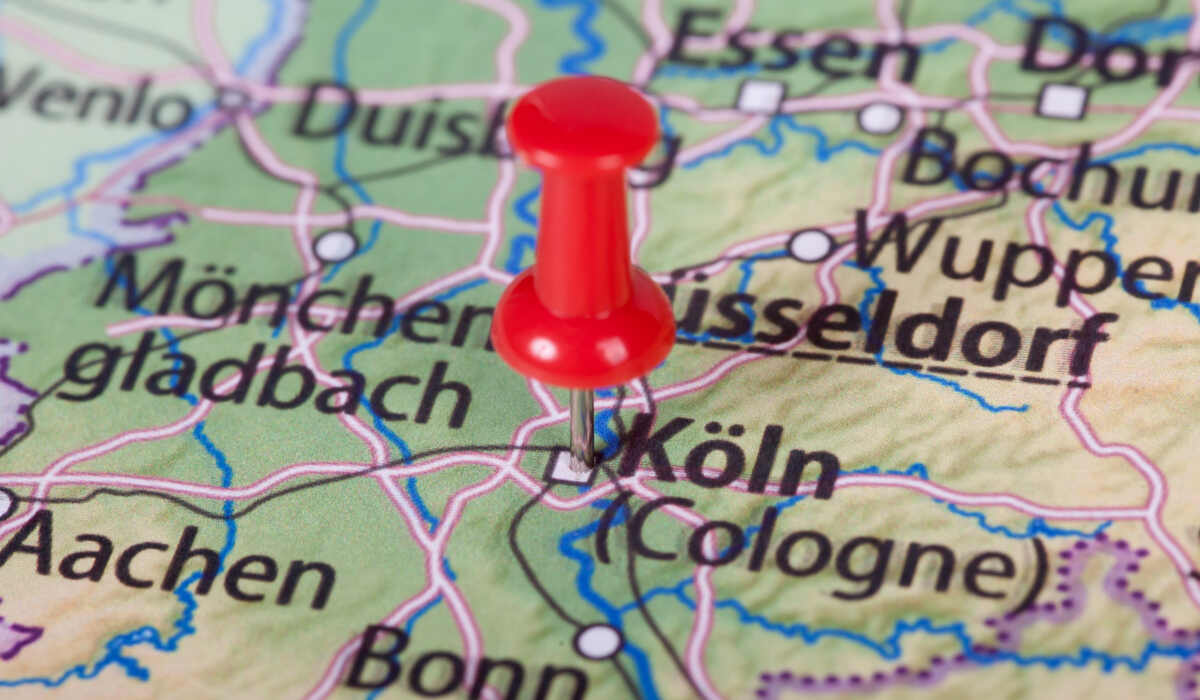 Karte von Deutschland mit der Stadt Köln als Stecknadel