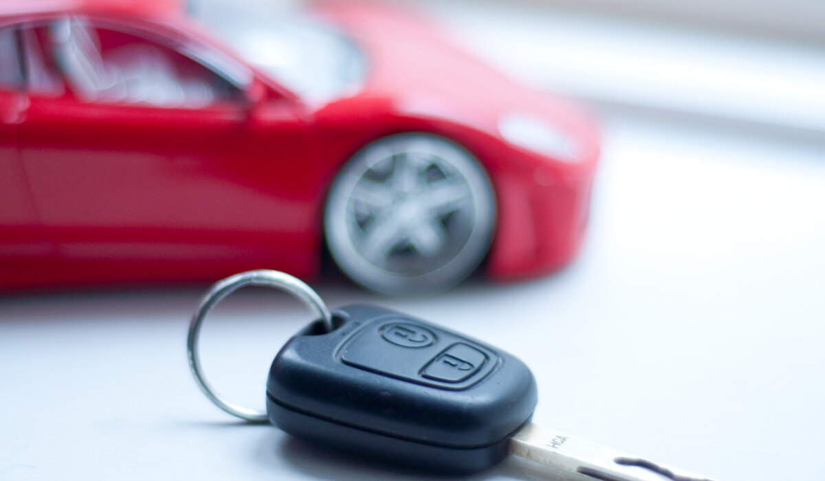 Ключи от автомобиля, застрахованного в Германии. Ru
