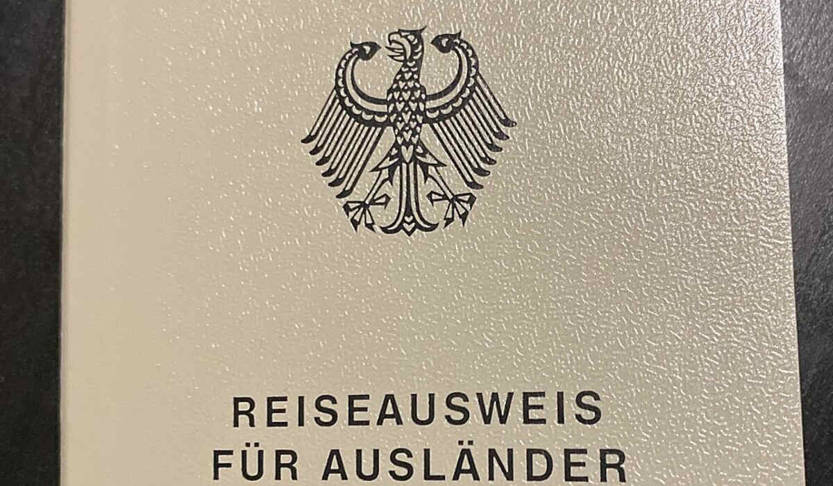 Сірий паспорт в Німеччині